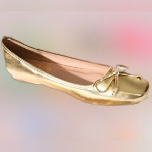 Unique Vintage Chase & Chloe Metallic Gold Leatherette Bow Flats